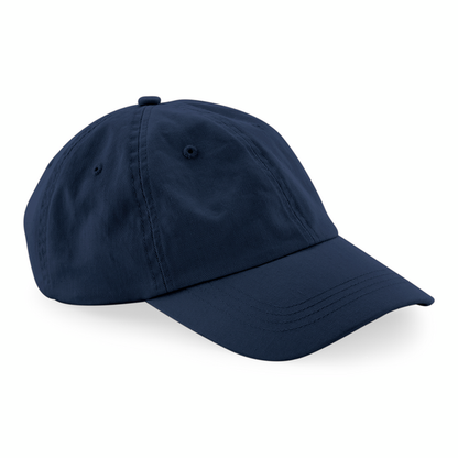 Lippis omalla brodeerauksella (Dad-cap)