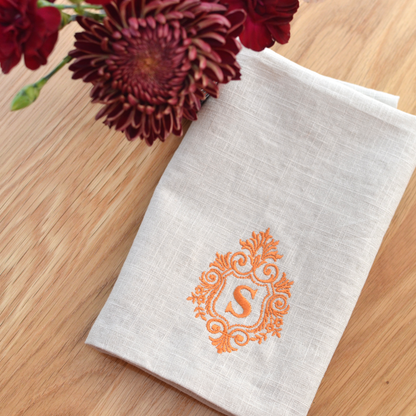 Queen monogram napkins